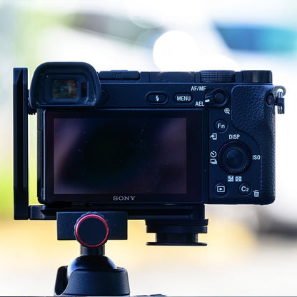 Image of the new CCS Arca-Swiss L-Bracket model 693695 - Cotton Camera Carrying Systems